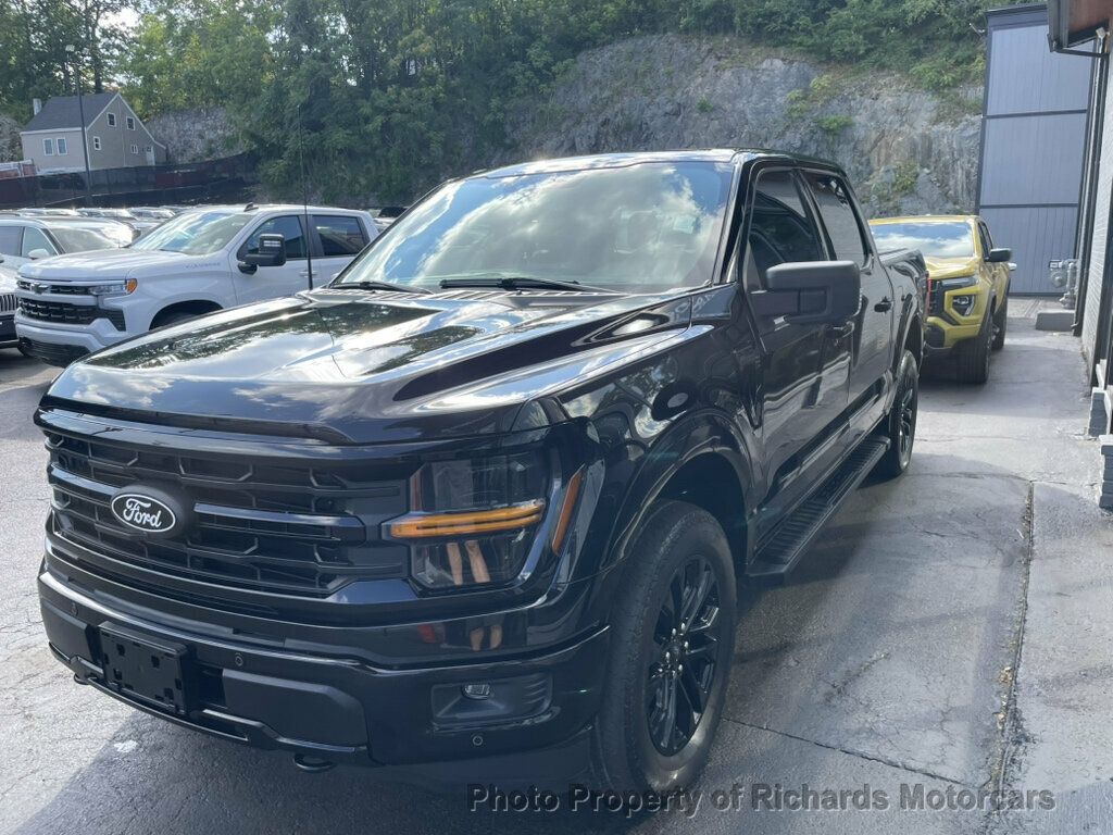 2024 Ford F-150 XLT 4WD SuperCrew 5.5' Box - 23062632 - 3