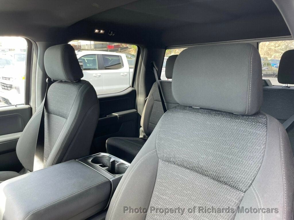 2024 Ford F-150 XLT 4WD SuperCrew 5.5' Box - 23069372 - 10