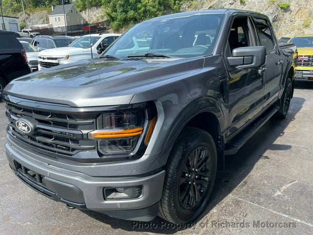 2024 Ford F-150 XLT 4WD SuperCrew 5.5' Box - 23069372 - 3