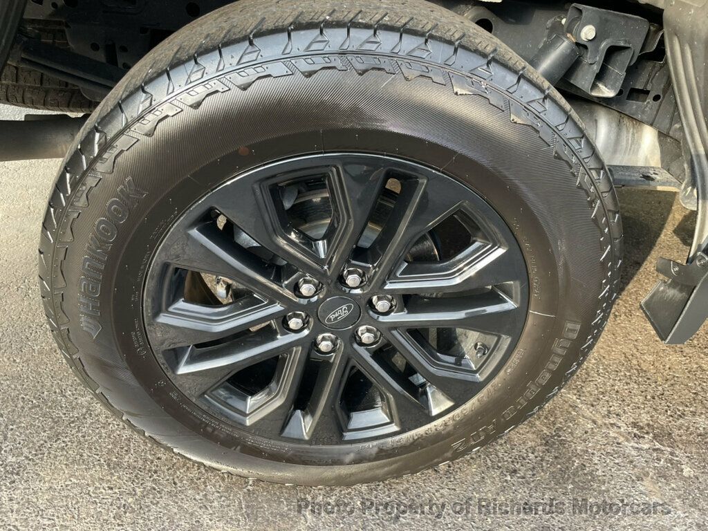 2024 Ford F-150 XLT 4WD SuperCrew 5.5' Box - 23090399 - 9