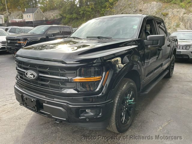 2024 Ford F-150 XLT 4WD SuperCrew 5.5' Box - 23090399 - 3