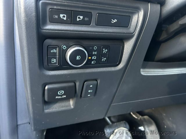 2024 Ford F-150 XLT 4WD SuperCrew 5.5' Box - 23096112 - 17