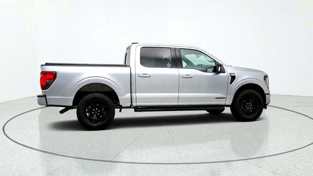 2024 Ford F-150 XLT 4WD SuperCrew 5.5' Box Lions Limited Edition w/ PowerBoost - 23079178 - 3