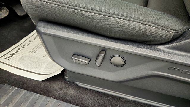 2024 Ford F-150 XLT 4WD SuperCrew 5.5' Box w/ 302A, PowerBoost, Black Appearance - 23009583 - 10