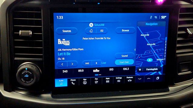 2024 Ford F-150 XLT 4WD SuperCrew 5.5' Box w/ 302A, PowerBoost, Black Appearance - 23009583 - 17