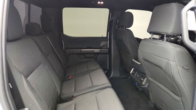 2024 Ford F-150 XLT 4WD SuperCrew 5.5' Box w/ 302A, PowerBoost, Black Appearance - 23009583 - 22