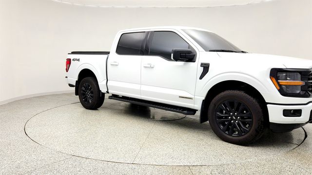 2024 Ford F-150 XLT 4WD SuperCrew 5.5' Box w/ 302A, PowerBoost, Black Appearance - 23009583 - 2