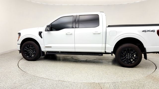 2024 Ford F-150 XLT 4WD SuperCrew 5.5' Box w/ 302A, PowerBoost, Black Appearance - 23009583 - 7