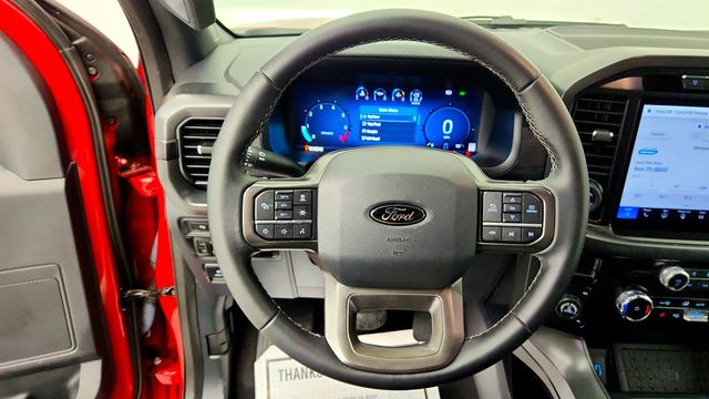 2024 Ford F-150 XLT 4WD SuperCrew 5.5' Box w/ 302A, PowerBoost, Black Appearance - 23032284 - 11