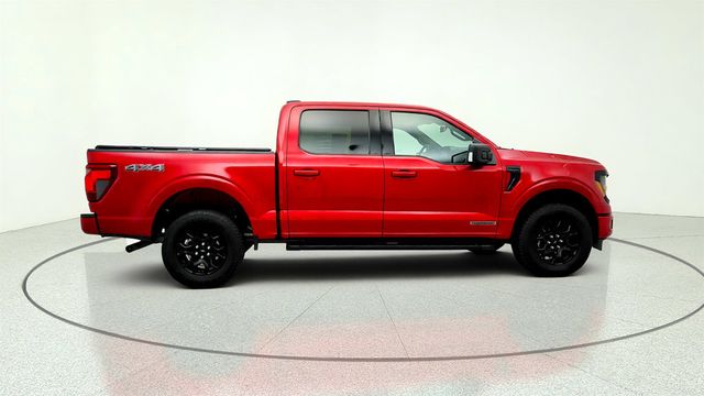 2024 Ford F-150 XLT 4WD SuperCrew 5.5' Box w/ 302A, PowerBoost, Black Appearance - 23032284 - 3