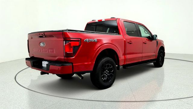 2024 Ford F-150 XLT 4WD SuperCrew 5.5' Box w/ 302A, PowerBoost, Black Appearance - 23032284 - 4
