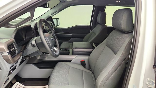2024 Ford F-150 XLT 4WD SuperCrew 5.5' Box w/ 302A, PowerBoost, FX4 Off Road Pkg - 23004645 - 19