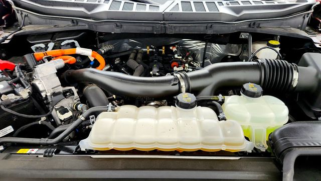 2024 Ford F-150 XLT 4WD SuperCrew 5.5' Box w/ Group 302A & POWERBOOST Hybrid - 23023542 - 26