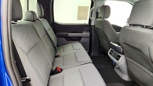 2024 Ford F-150 XLT 4WD SuperCrew 5.5' Box w/ PowerBoost Hybrid & ACC - 23081749 - 19