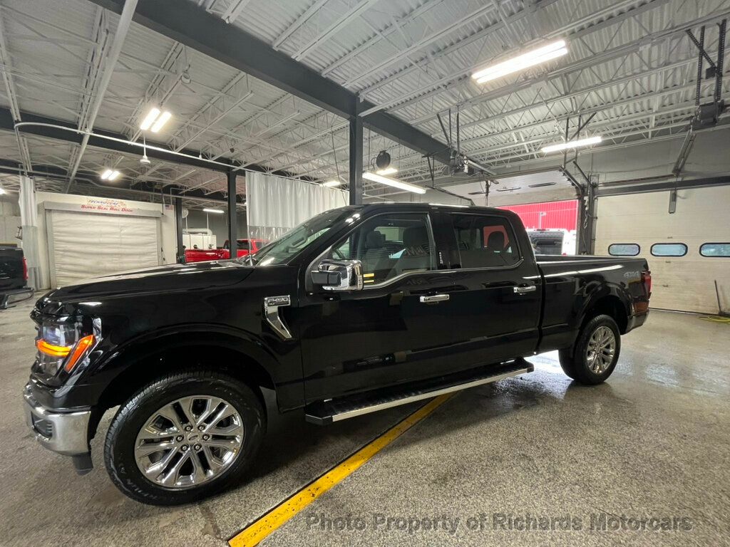 2024 Ford F-150 XLT photo 7
