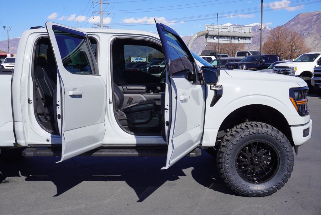 2024 Ford F-150 XLT SPORT - 22982457 - 26