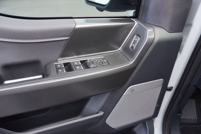 2024 Ford F-150 XLT SPORT - 22982457 - 28