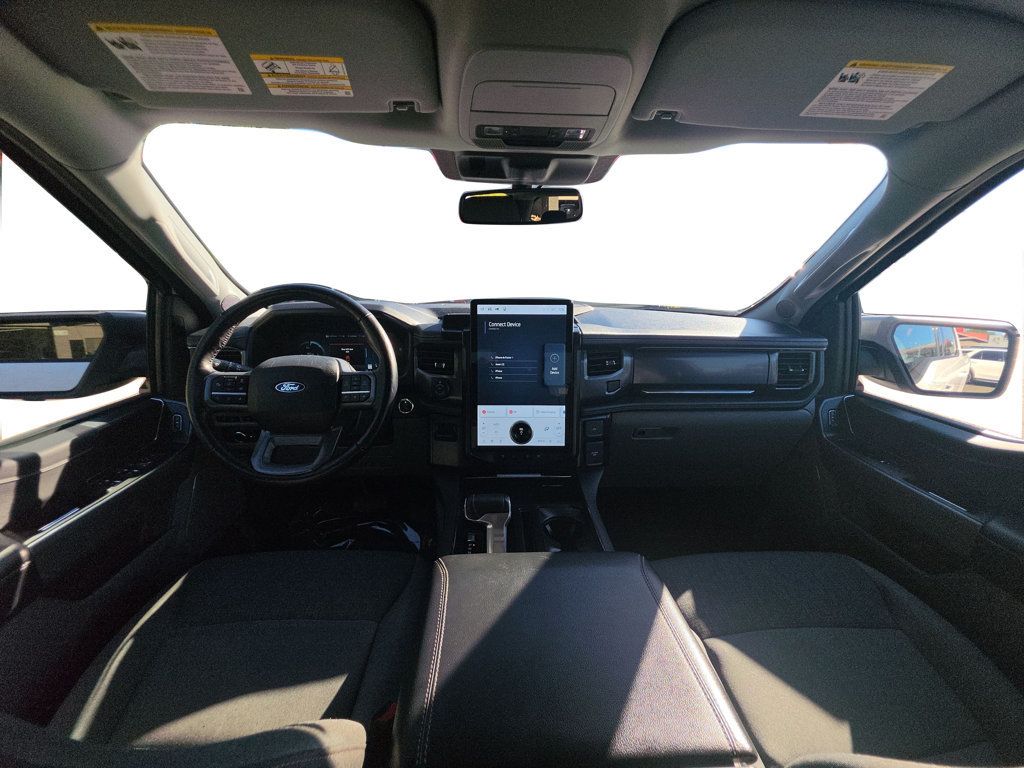 Ford F-150 photo 12