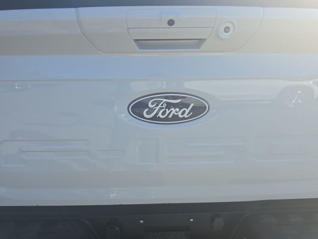 2024 Ford F-150 Lightning Flash 4WD SuperCrew 5.5' Box - 23051416 - 25