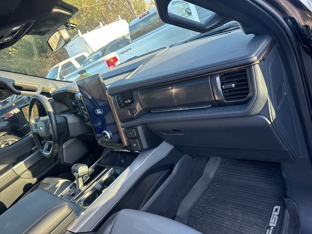 2024 Ford F-150 Lightning LARIAT 4WD SuperCrew 5.5' Box - 22974983 - 12