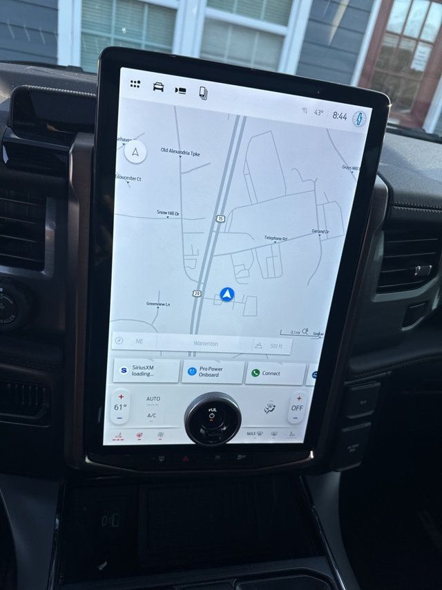 2024 Ford F-150 Lightning LARIAT 4WD SuperCrew 5.5' Box - 22974983 - 23