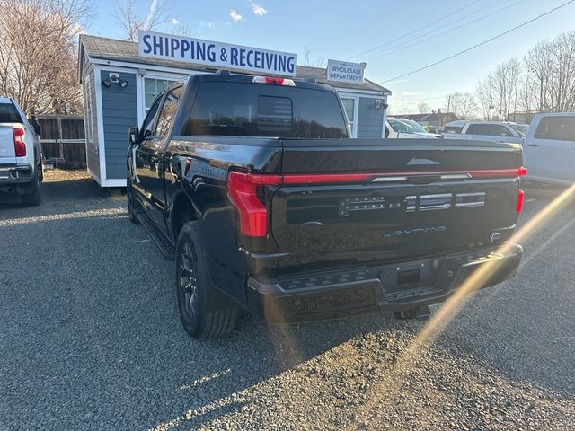 2024 Ford F-150 Lightning LARIAT 4WD SuperCrew 5.5' Box - 22974983 - 4