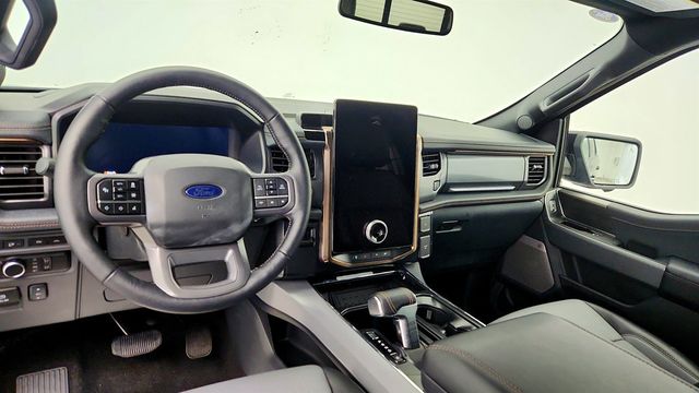 2024 Ford F-150 Lightning LARIAT 4WD SuperCrew 5.5' Box - 23014752 - 12