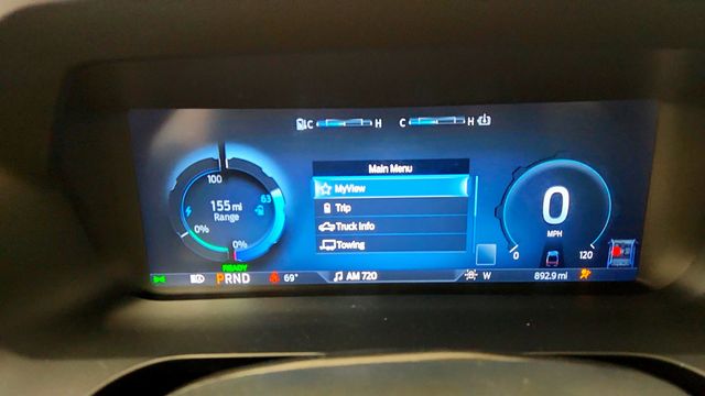 2024 Ford F-150 Lightning LARIAT 4WD SuperCrew 5.5' Box - 23014752 - 13