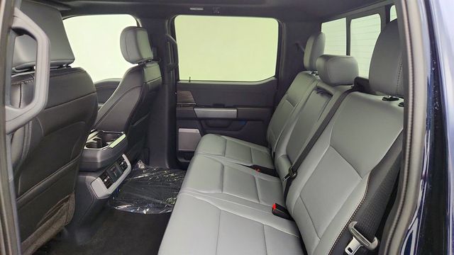 2024 Ford F-150 Lightning LARIAT 4WD SuperCrew 5.5' Box - 23014752 - 19