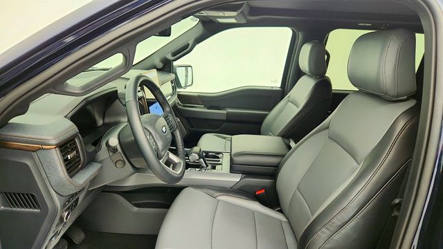 2024 Ford F-150 Lightning LARIAT 4WD SuperCrew 5.5' Box w/ Pro Power Onboard - 23014752 - 18