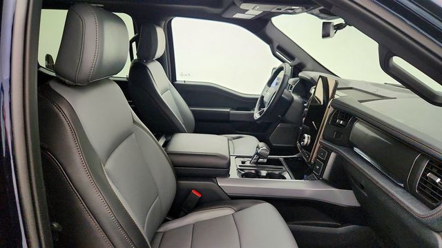 2024 Ford F-150 Lightning LARIAT 4WD SuperCrew 5.5' Box w/ Pro Power Onboard - 23014752 - 22