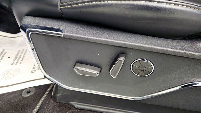 2024 Ford F-150 Lightning Platinum 4WD SuperCrew 5.5' Box w/ Power Deployable Running Boar - 23005701 - 10