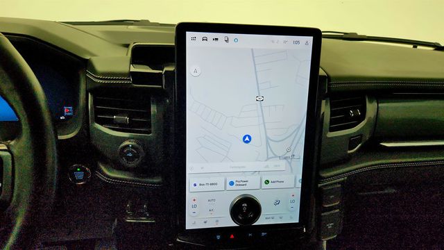 2024 Ford F-150 Lightning Platinum 4WD SuperCrew 5.5' Box w/ Power Deployable Running Boar - 23005701 - 18