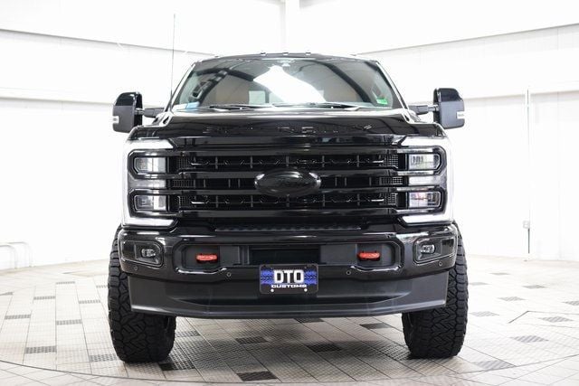2024 Ford F-250 photo 2