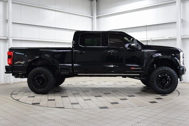 2024 Ford F-250 photo 8