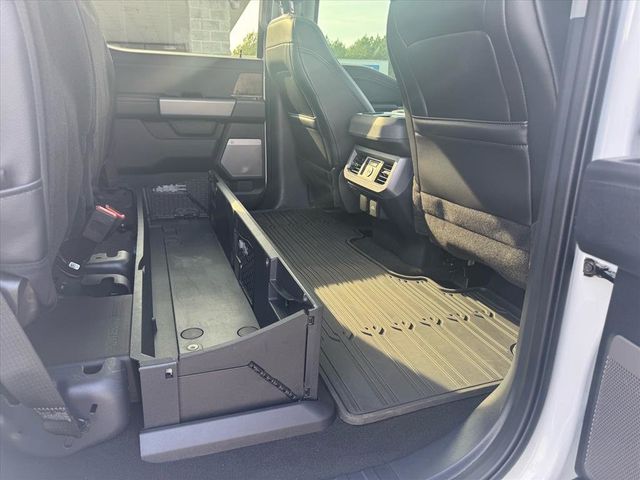 2024 Ford F-350SD Lariat - 22965666 - 30