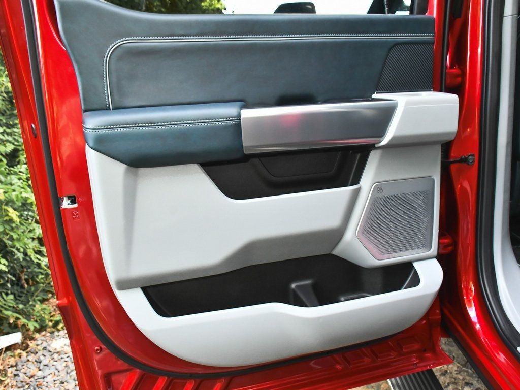 2024 Ford F-450 photo 11