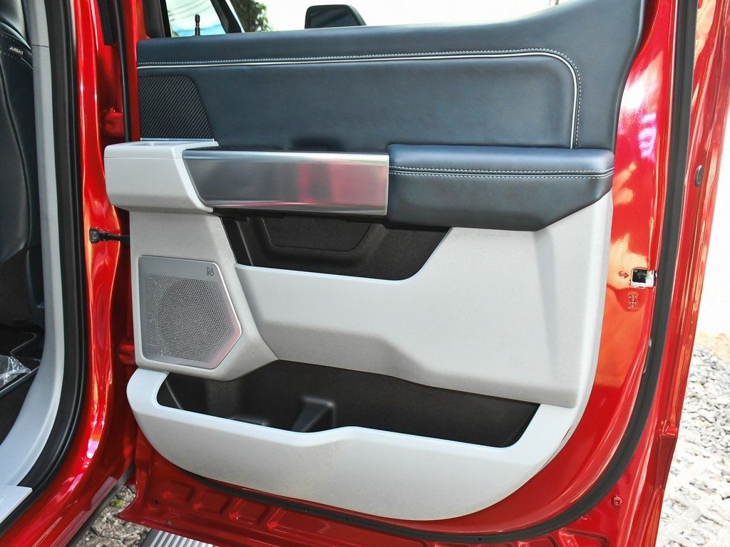 2024 Ford F-450 photo 13
