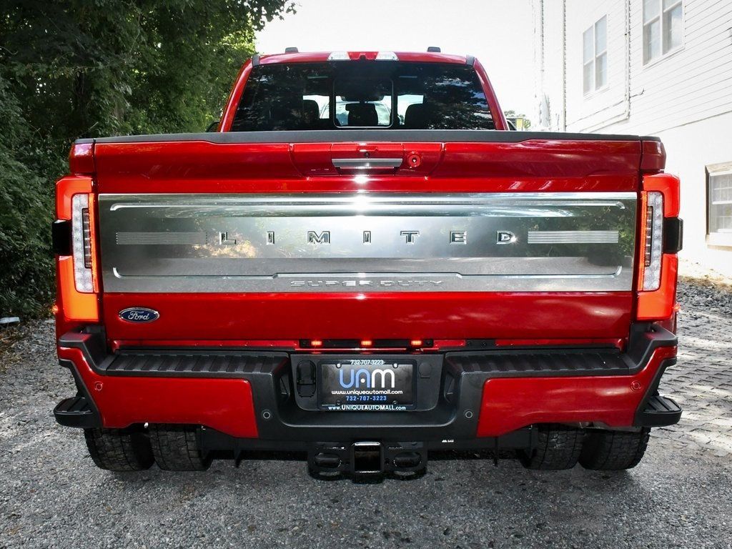 2024 Ford F-450 photo 5