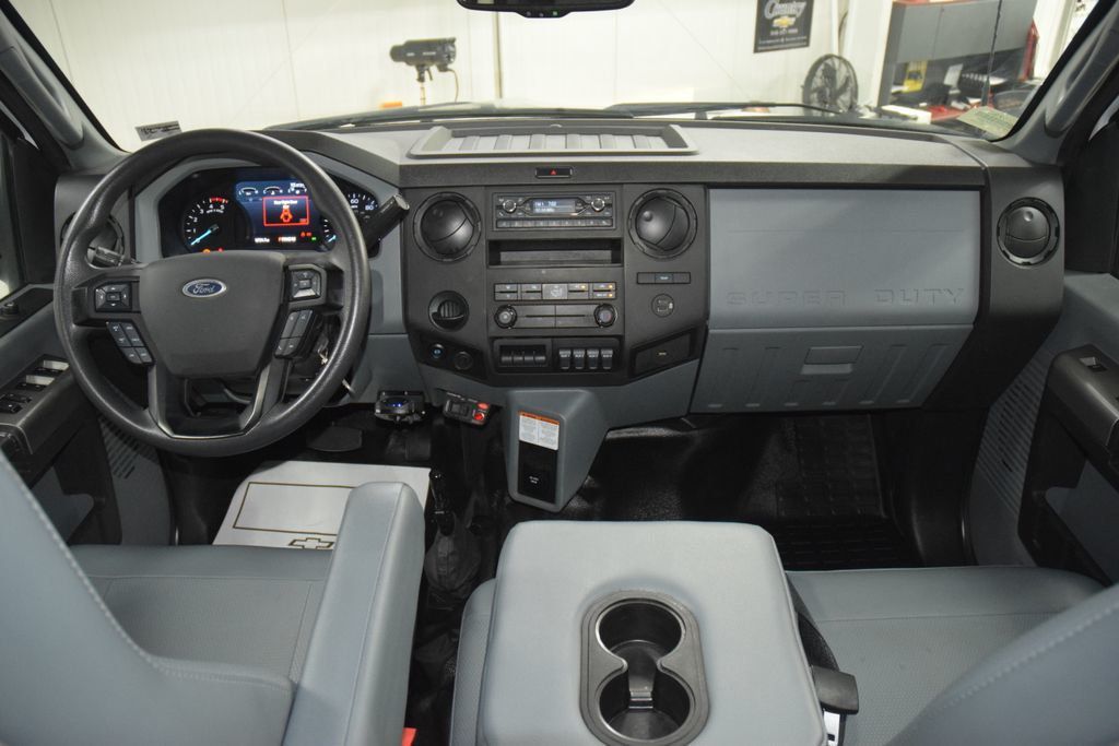 2024 Ford F-650SD F650 CREW * POWERSTROKE * LANDSCAPE DUMP * 1 OWNER - 23042608 - 19