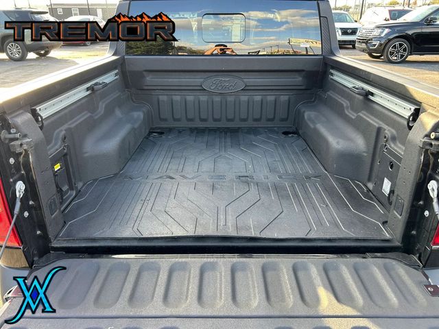 2024 Ford Maverick Lariat Pickup 4D 4 1/2 ft - 23101856 - 18