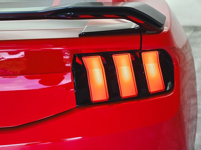 2024 Ford Mustang Dark Horse - 23025867 - 35