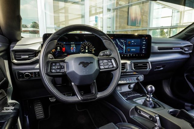 2024 Ford Mustang Dark Horse Fastback - 23037484 - 18