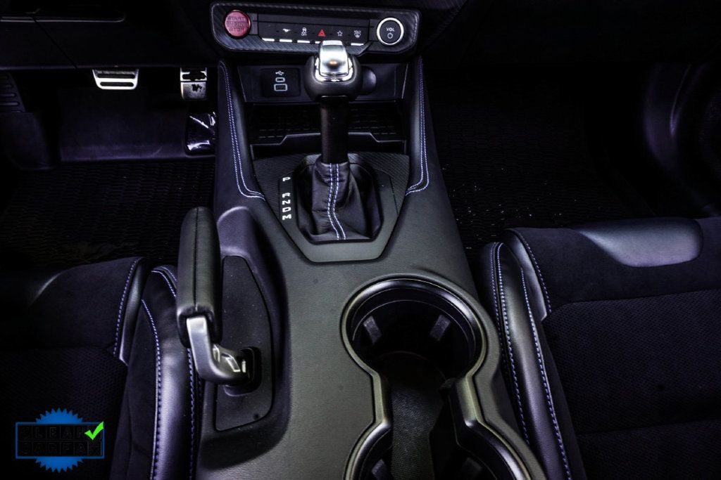 Ford Mustang photo 15