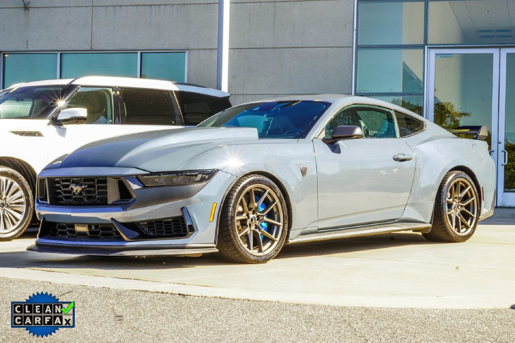 Ford Mustang photo 7