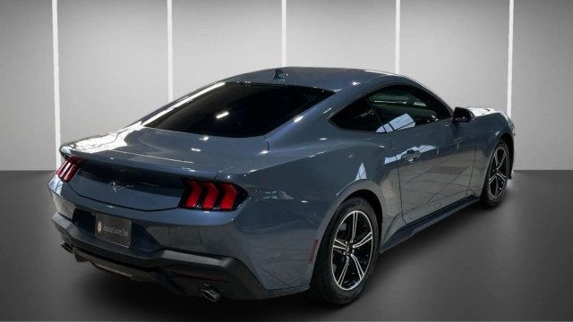 2024 Ford Mustang EcoBoost Fastback - 22985749 - 3