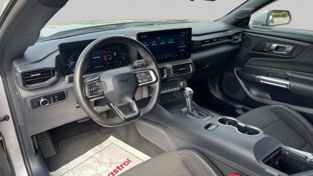 2024 Ford Mustang EcoBoost Fastback - 23016132 - 11