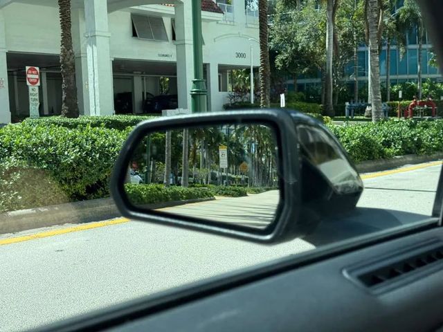 2024 Ford Mustang EcoBoost Premium Convertible - 22932434 - 30