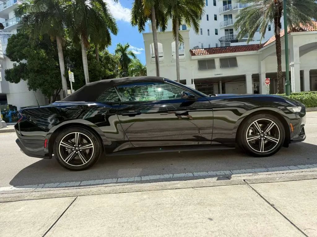 2024 Ford Mustang EcoBoost Premium Convertible - 22932434 - 4