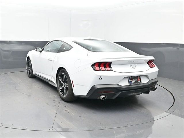 2024 Ford Mustang EcoBoost Premium photo 3
